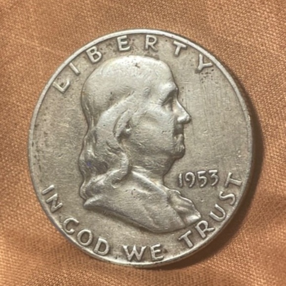1953 P Franklin Sue Half Dollar .90% Silver #205793313681 - Picture 1 of 5